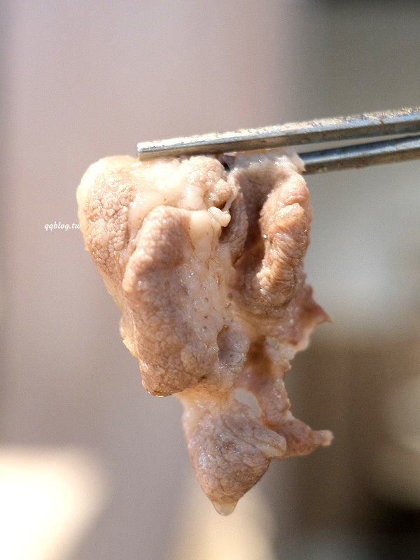 台中北屯︱有之和牛 鍋物放題@台中松竹店．平日午餐788元起就有澳洲和牛、蔬菜吧、飲料吃到飽，+99元還可以吃烤肉 @QQ的懶骨頭