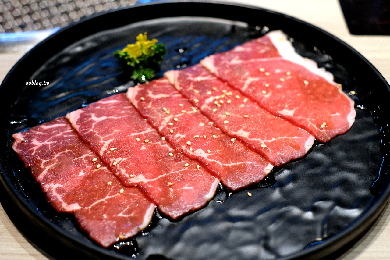 台中北屯︱有之和牛 鍋物放題@台中松竹店．平日午餐788元起就有澳洲和牛、蔬菜吧、飲料吃到飽，+99元還可以吃烤肉 @QQ的懶骨頭