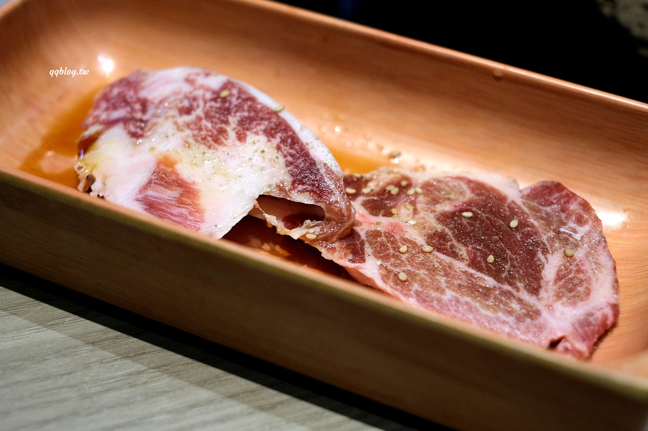 台中北屯︱有之和牛 鍋物放題@台中松竹店．平日午餐788元起就有澳洲和牛、蔬菜吧、飲料吃到飽，+99元還可以吃烤肉 @QQ的懶骨頭