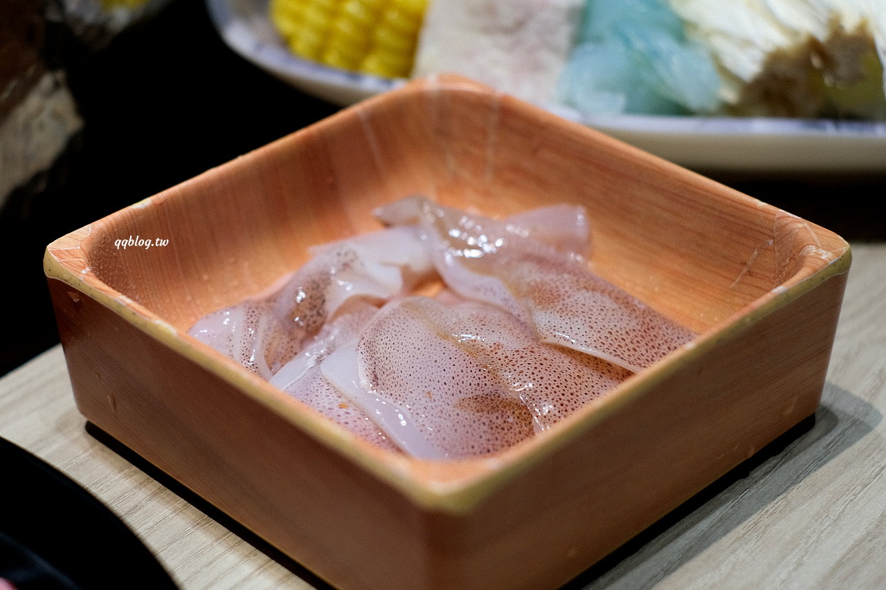 台中北屯︱有之和牛 鍋物放題@台中松竹店．平日午餐788元起就有澳洲和牛、蔬菜吧、飲料吃到飽，+99元還可以吃烤肉 @QQ的懶骨頭