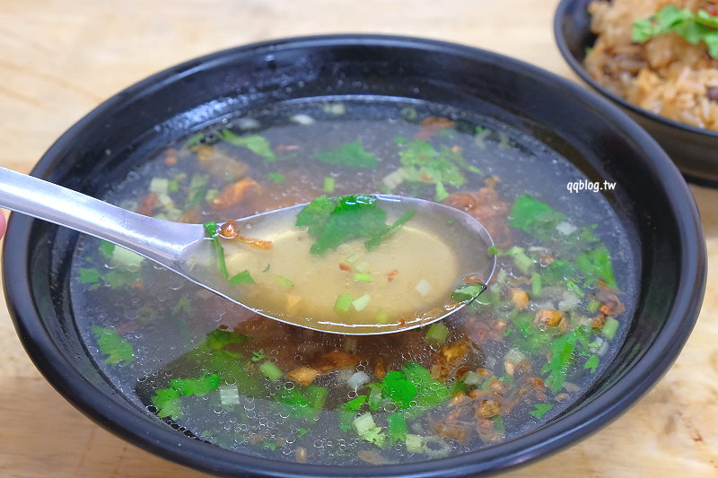 台中東勢︱一福味麵食館.油飯、排骨酥湯是招牌,晚來真的吃不到,東勢美食推薦 @QQ的懶骨頭 台中東勢︱一福味麵食館.油飯、排骨酥湯是招牌,晚來真的吃不到,東勢美食推薦 @QQ的懶骨頭