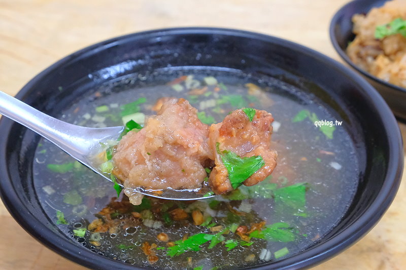 台中東勢︱一福味麵食館.油飯、排骨酥湯是招牌,晚來真的吃不到,東勢美食推薦 @QQ的懶骨頭 台中東勢︱一福味麵食館.油飯、排骨酥湯是招牌,晚來真的吃不到,東勢美食推薦 @QQ的懶骨頭
