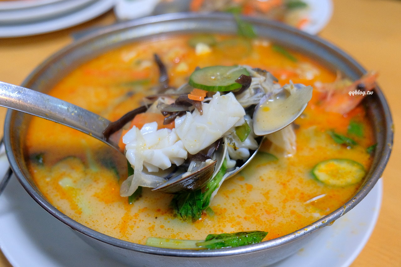 台中豐原︱泰爸泰式料理．口味清爽不厚重，適合一家大小的口味 @QQ的懶骨頭