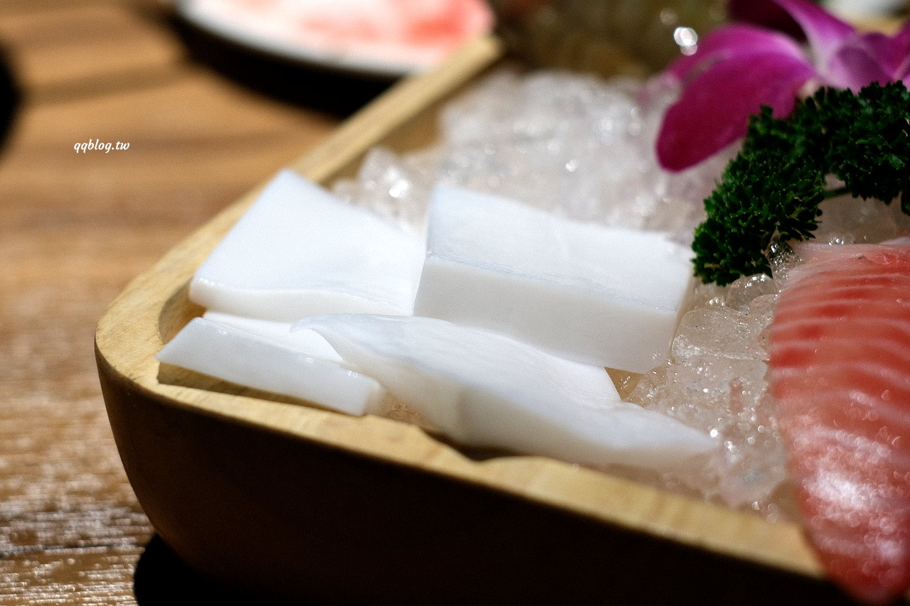 台中北屯︱泰滾 Rolling Thai 泰式火鍋．熱帶叢林風格很吸睛，一秒回到泰國，營業到凌晨2:00，夜貓子有宵夜可以啦 @QQ的懶骨頭