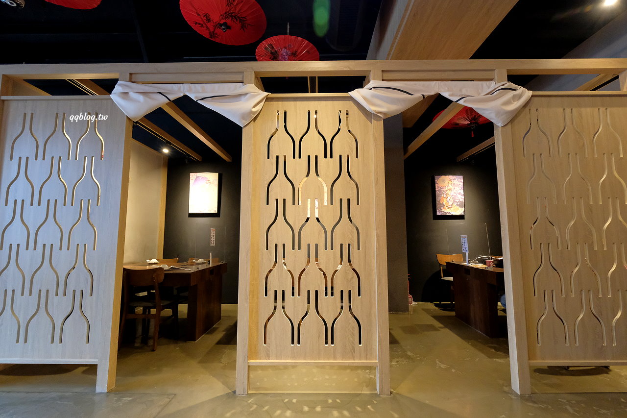 台中北屯︱燒瓶子。大肆の鍋．來自彰化員林的人氣火鍋，一個人也可以吃鴛鴦鍋 @QQ的懶骨頭