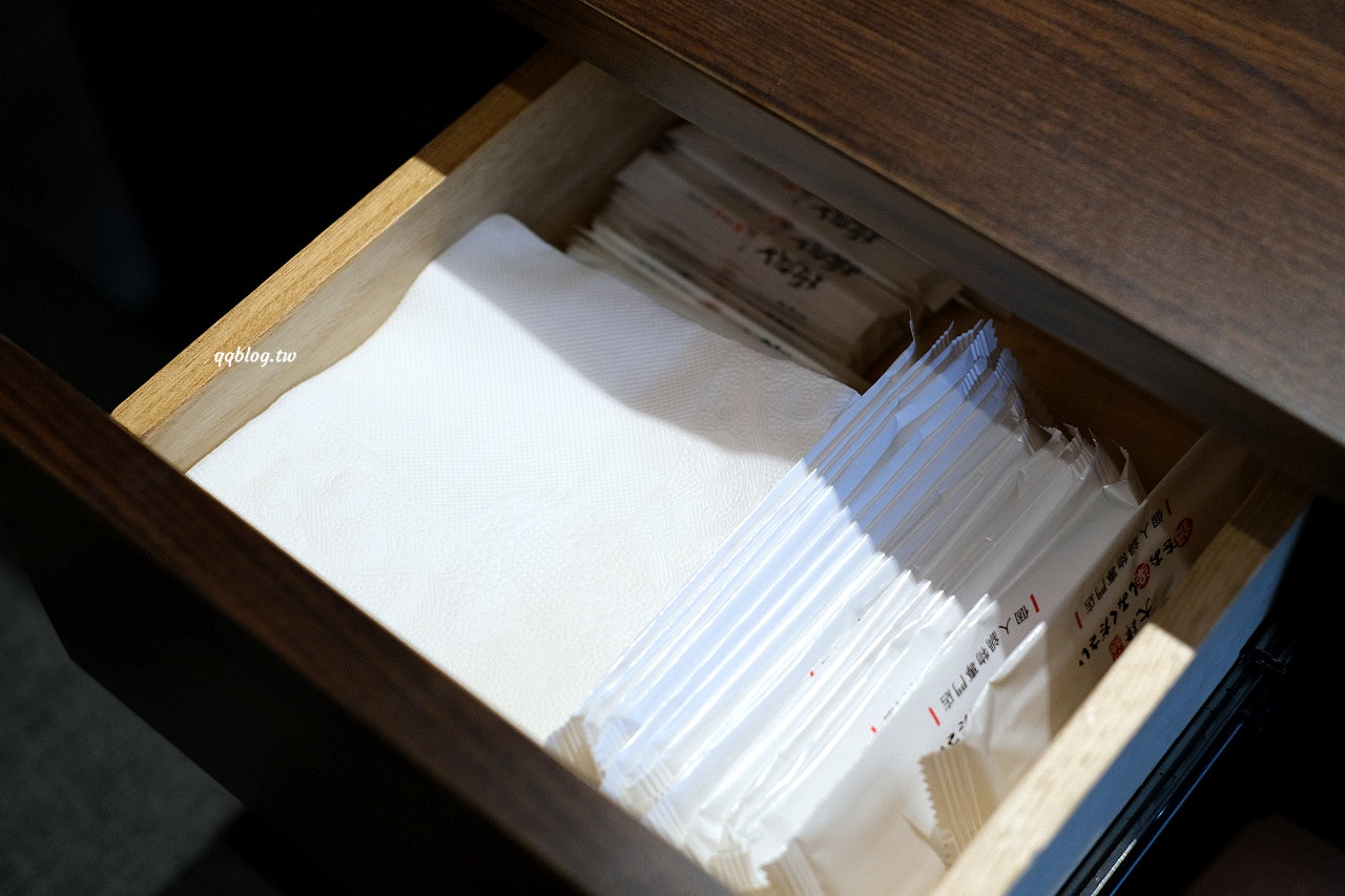 台中北屯︱燒瓶子。大肆の鍋．來自彰化員林的人氣火鍋，一個人也可以吃鴛鴦鍋 @QQ的懶骨頭