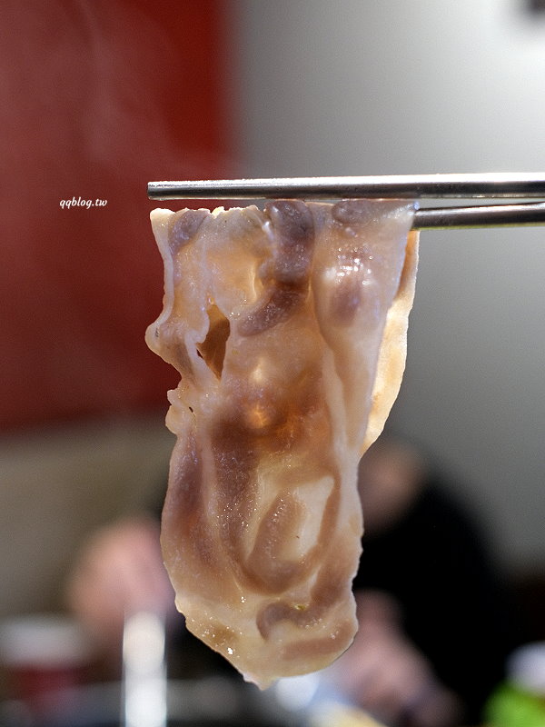 台中北屯︱燒瓶子。大肆の鍋．來自彰化員林的人氣火鍋，一個人也可以吃鴛鴦鍋 @QQ的懶骨頭