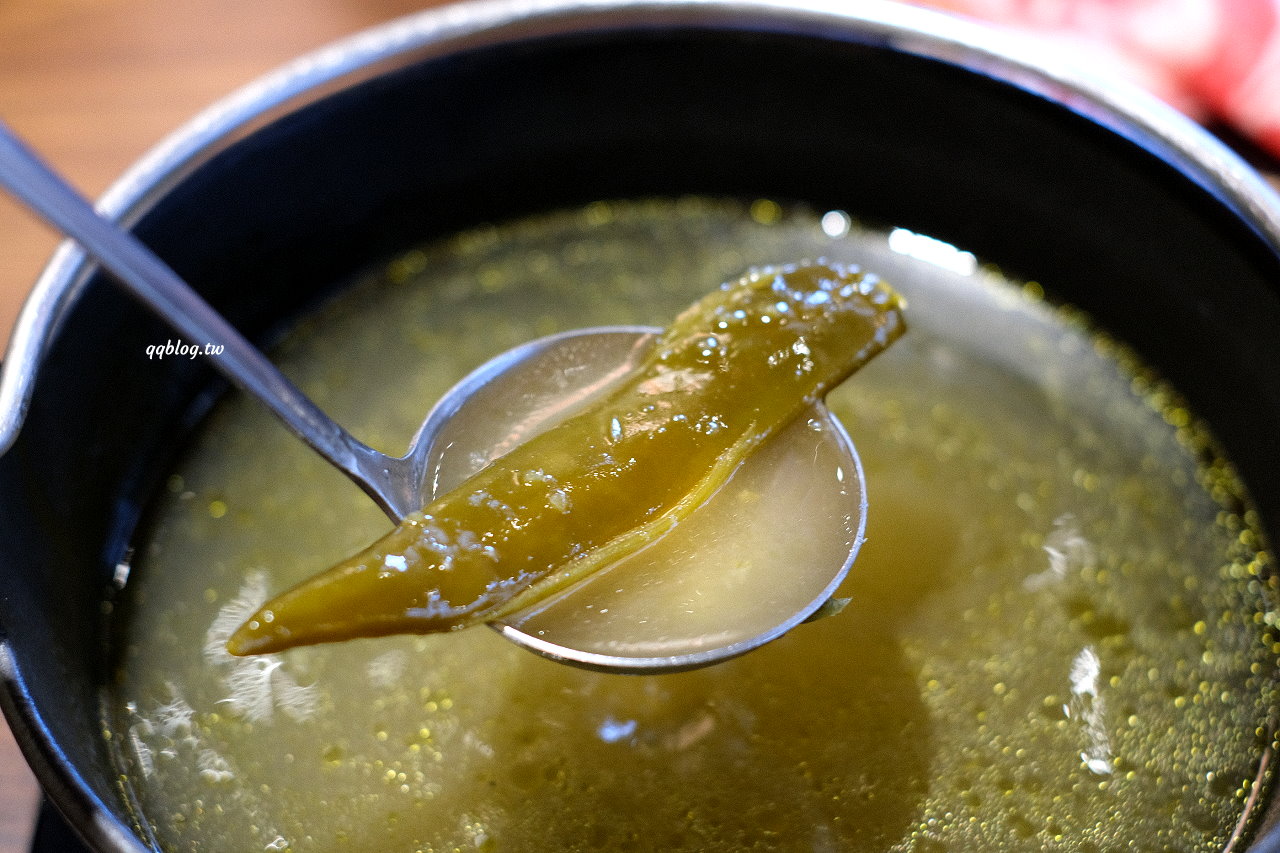 台中北屯︱燒瓶子。大肆の鍋．來自彰化員林的人氣火鍋，一個人也可以吃鴛鴦鍋 @QQ的懶骨頭