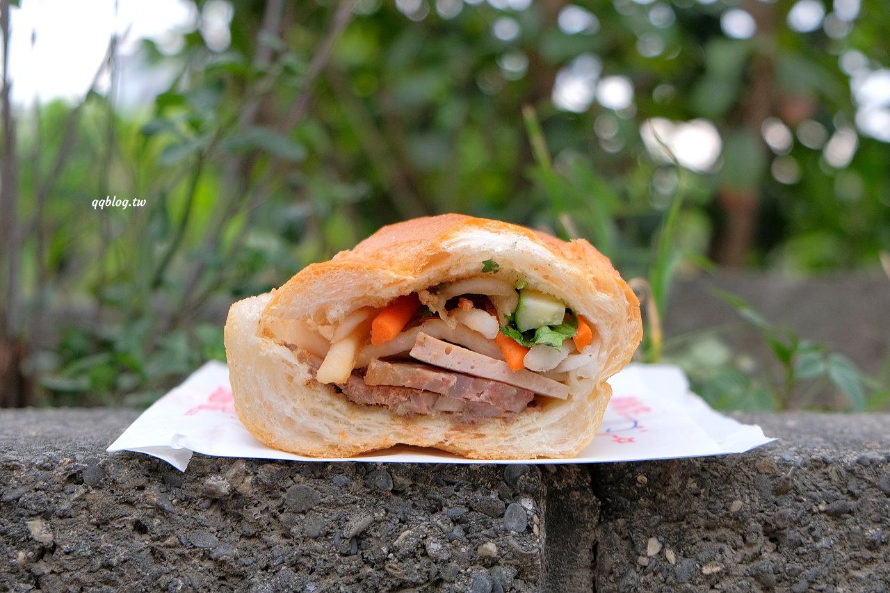 台中豐原︱Lò Bánh Mì Pasteur 豐原越南法國麵包工藝．口味清爽無負擔，一個就可以吃好飽 @QQ的懶骨頭