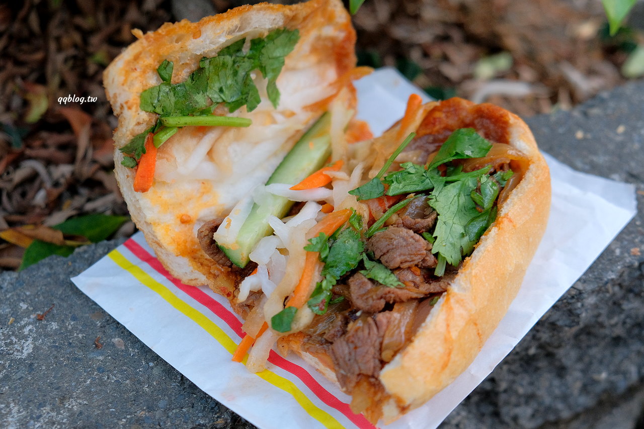 台中豐原︱Lò Bánh Mì Pasteur 豐原越南法國麵包工藝．口味清爽無負擔，一個就可以吃好飽 @QQ的懶骨頭