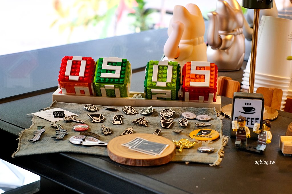 台中北區︱玖安飛飛 Coffee & Makeup.結合咖啡師、化妝師的複合式咖啡甜點店,中醫商圈美食 @QQ的懶骨頭 台中北區︱玖安飛飛 Coffee & Makeup.結合咖啡師、化妝師的複合式咖啡甜點店,中醫商圈美食 @QQ的懶骨頭