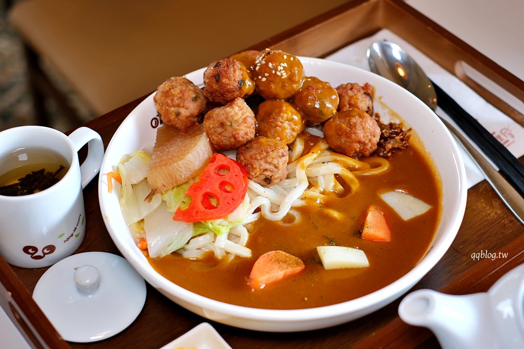 台中北屯︱咖哩厚台灣茶咖哩hong te curry 中清支店．將台灣茶融入日式咖哩，加入茶湯變成茶泡飯 @QQ的懶骨頭