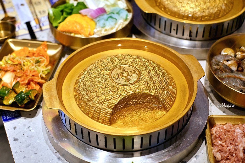 台中西屯｜朴庶銅盤烤肉 台中文心店．築間旗下新品牌，488元起韓國銅盤烤肉吃到飽 @QQ的懶骨頭