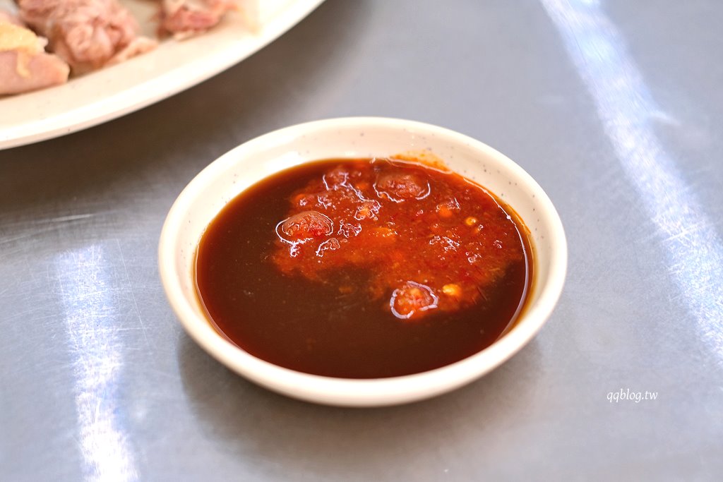 高雄鹽埕︱冬粉王.鹽埕營業超過55年的在地老店,搭配各種豬內臟,全天候營業 @QQ的懶骨頭 高雄鹽埕︱冬粉王.鹽埕營業超過55年的在地老店,搭配各種豬內臟,全天候營業 @QQ的懶骨頭