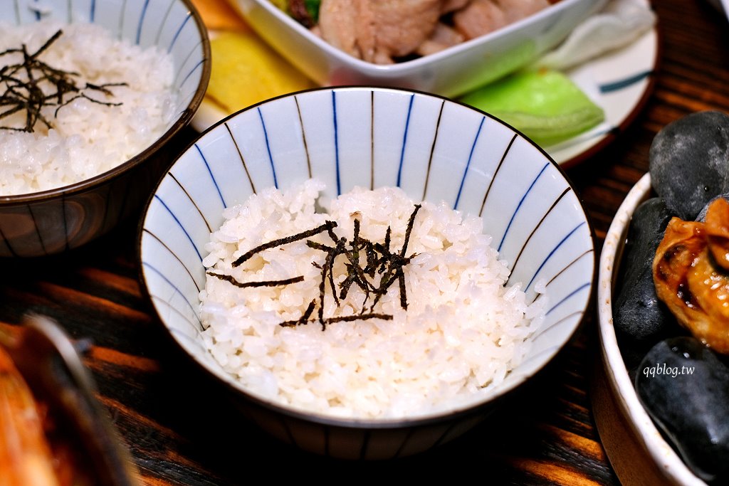 台中西區︱昨日花卷 跨界好食 offer oh fusion restaurant．中西合併的老江湖雙人合菜新登場，勤美商圈美食推薦 @QQ的懶骨頭