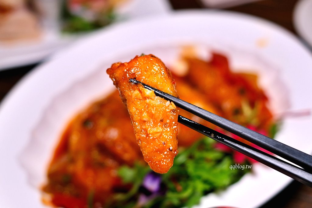 台中西區︱昨日花卷 跨界好食 offer oh fusion restaurant．中西合併的老江湖雙人合菜新登場，勤美商圈美食推薦 @QQ的懶骨頭