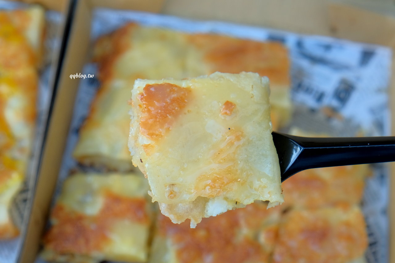 台中北區︱Thai煎 香蕉煎餅專賣店．一共有九種口味，要鹹要甜都有 @QQ的懶骨頭