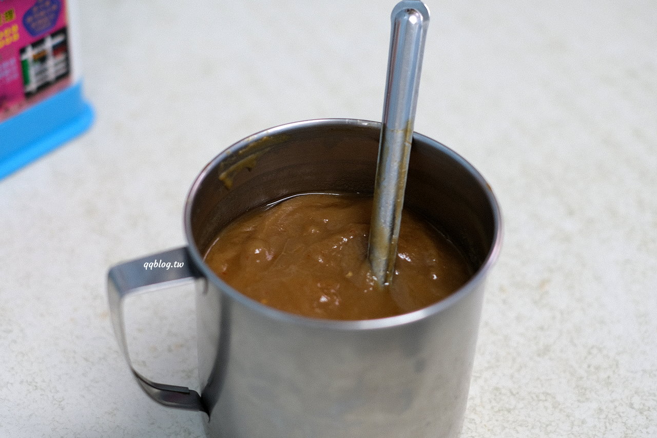 台中豐原︱永芳亭扁食 肉粽．廟東80年老店，肉粽、扁食、四神湯必點 @QQ的懶骨頭