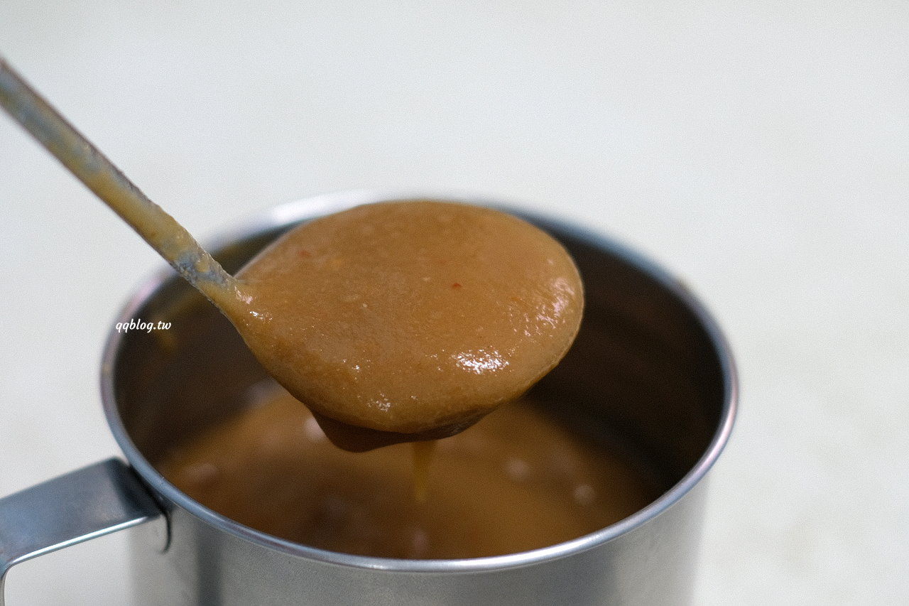 台中豐原︱永芳亭扁食 肉粽．廟東80年老店，肉粽、扁食、四神湯必點 @QQ的懶骨頭