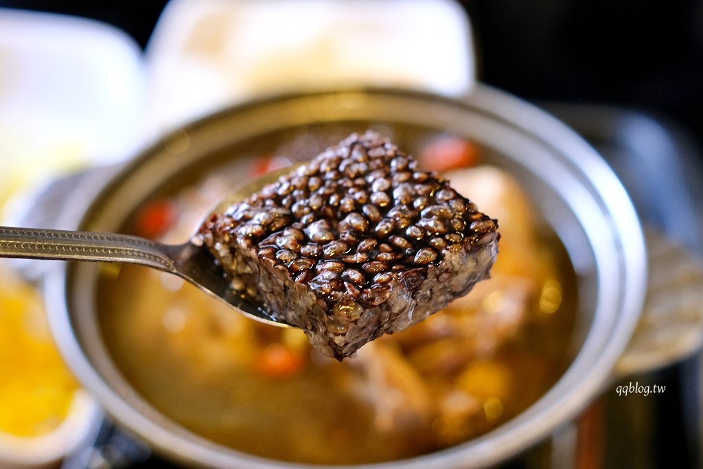 台中北區︱雙漁堂.中國醫附近超人氣複合式簡餐,粽子也是招牌,全天候營業 @QQ的懶骨頭 台中北區︱雙漁堂.中國醫附近超人氣複合式簡餐,粽子也是招牌,全天候營業 @QQ的懶骨頭