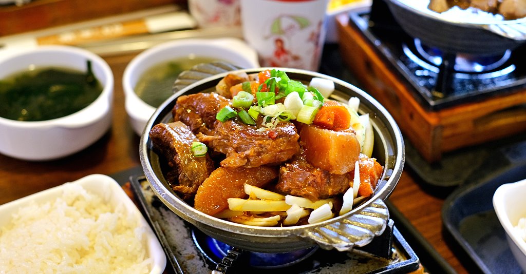 台中北區︱雙漁堂．中國醫附近超人氣複合式簡餐，粽子也是招牌，全天候營業 @QQ的懶骨頭