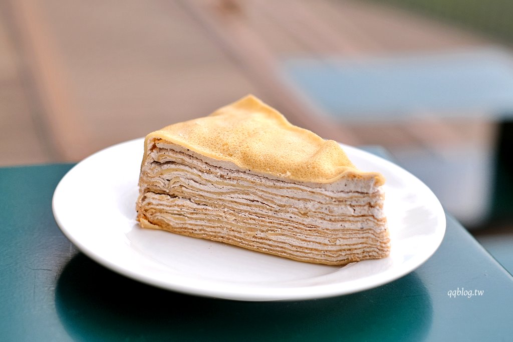 南投魚池︱鹿篙咖啡莊園．茶園環繞的景觀咖啡館，坐擁180度群山美景 @QQ的懶骨頭