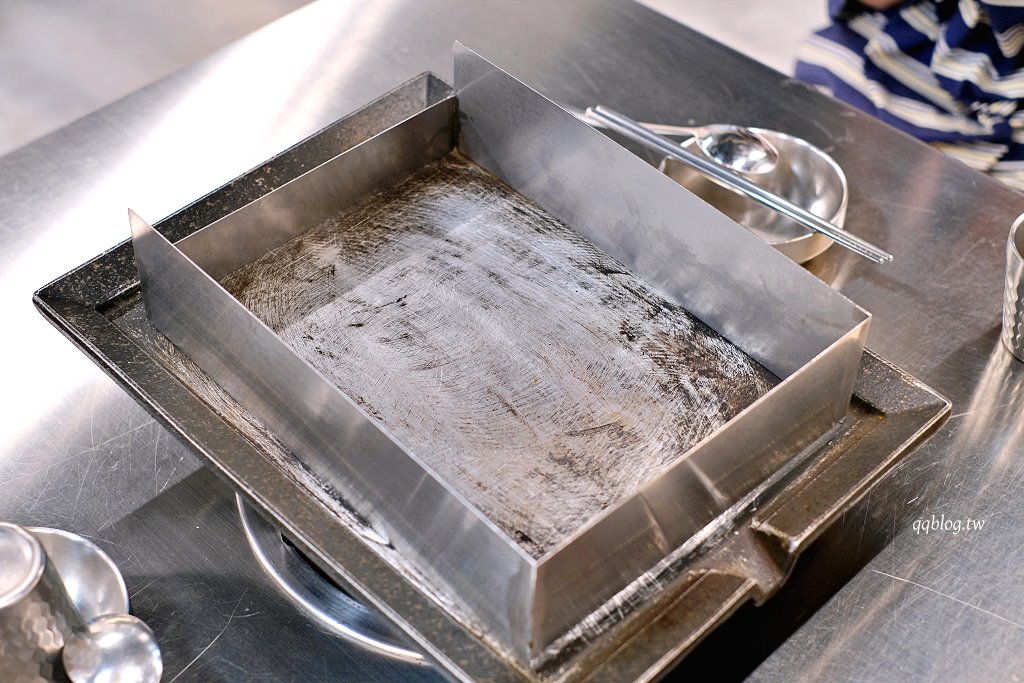 台中西區|金豬韓食.主打新鮮溫體豬的韓式烤肉,全程有專人代烤,韓大王馬鈴薯豬骨湯新品牌 @QQ的懶骨頭 台中西區|金豬韓食.主打新鮮溫體豬的韓式烤肉,全程有專人代烤,韓大王馬鈴薯豬骨湯新品牌 @QQ的懶骨頭