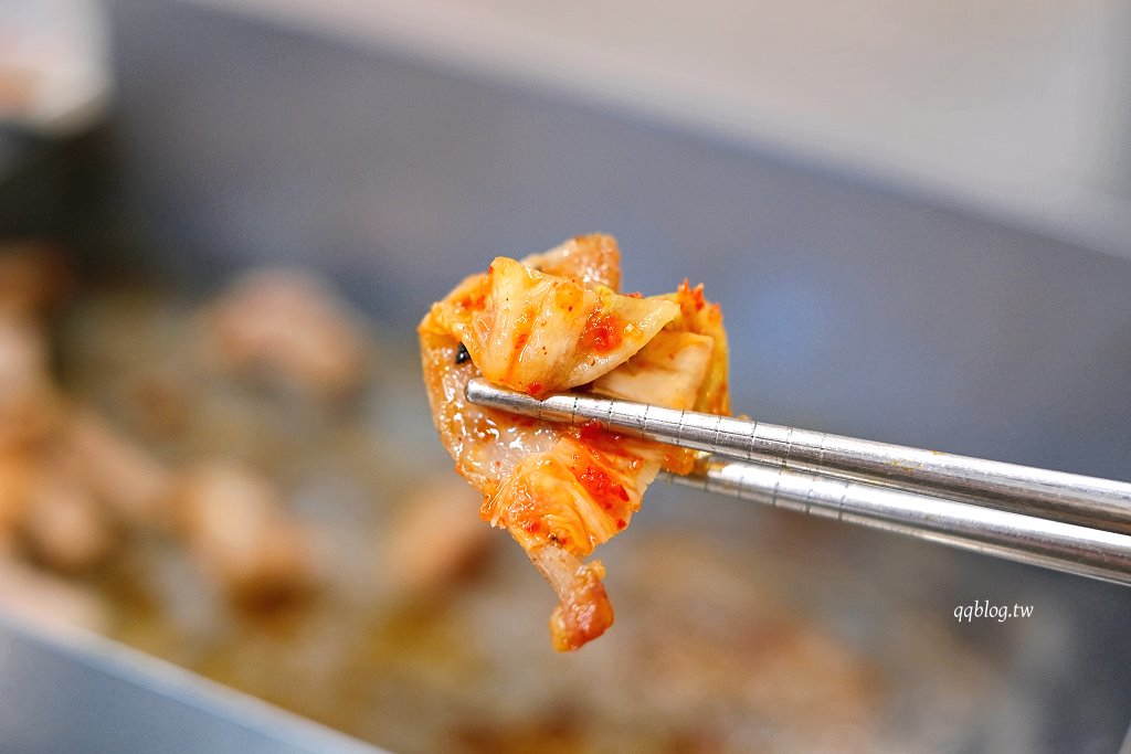 台中西區|金豬韓食.主打新鮮溫體豬的韓式烤肉,全程有專人代烤,韓大王馬鈴薯豬骨湯新品牌 @QQ的懶骨頭 台中西區|金豬韓食.主打新鮮溫體豬的韓式烤肉,全程有專人代烤,韓大王馬鈴薯豬骨湯新品牌 @QQ的懶骨頭