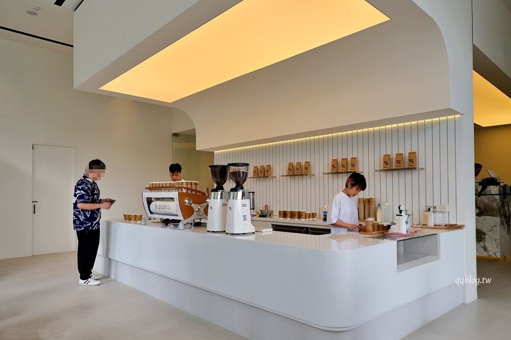 台中北屯︱％Arabica．日本人氣咖啡品牌進駐台中，與建案共生快閃九個月 @QQ的懶骨頭