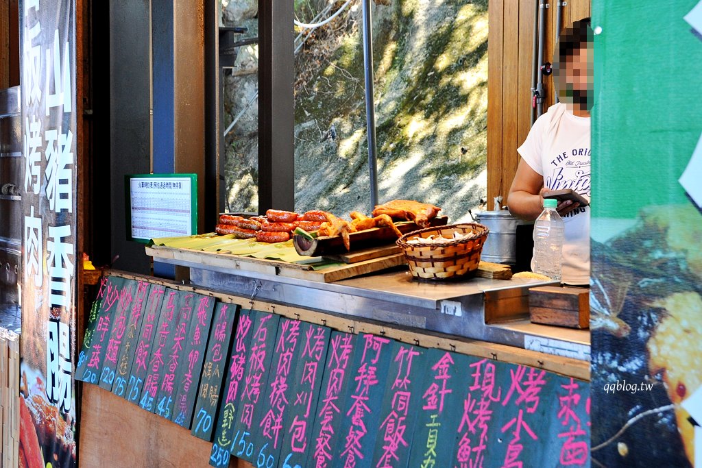 台東太麻里︱多良車站．台東最美車站，依山傍水超美麗 @QQ的懶骨頭