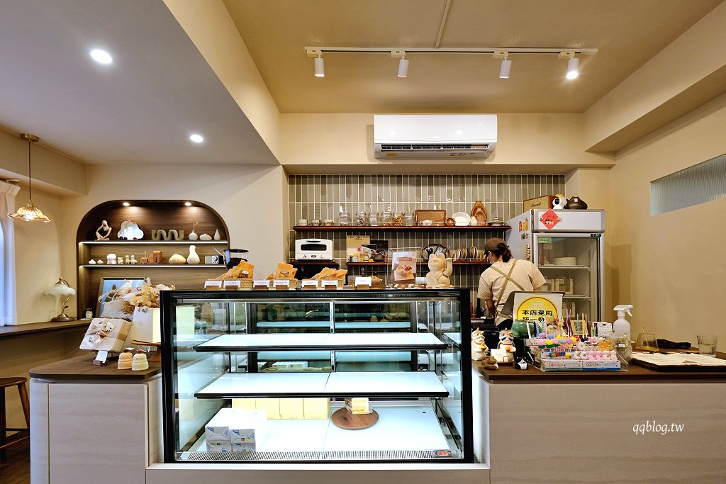 台中北區︱戽道町甜點室.巷弄裡的甜點店,一星期只營業五、六、日三天 @QQ的懶骨頭 台中北區︱戽道町甜點室.巷弄裡的甜點店,一星期只營業五、六、日三天 @QQ的懶骨頭