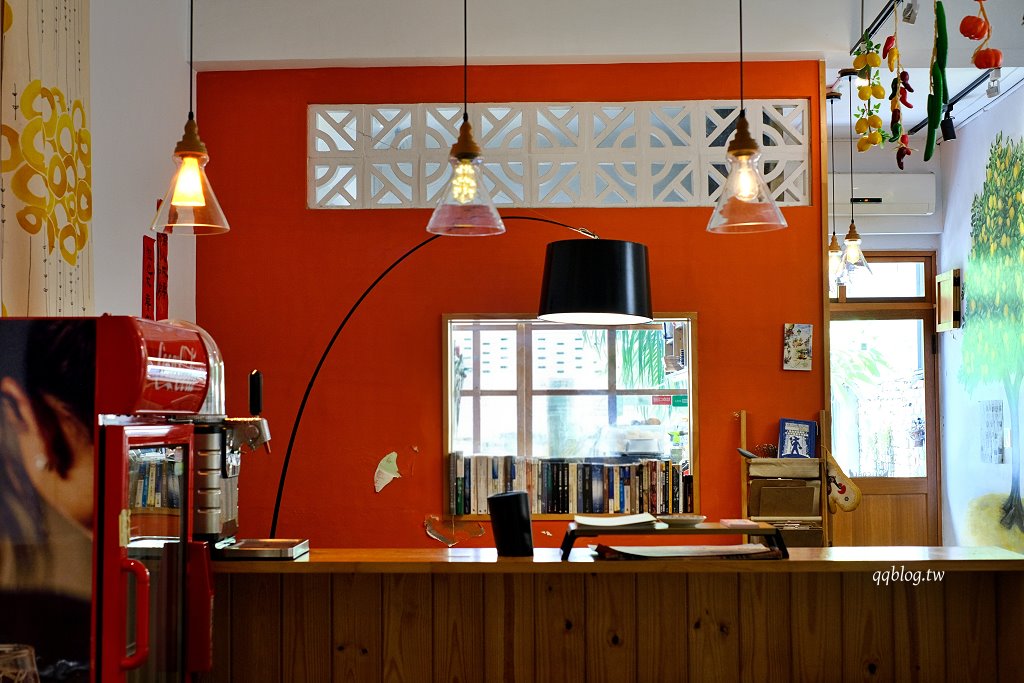 台中西區︱遊牧餐桌 Nomadic Trattoria．台中國美館附近老宅義大利麵 @QQ的懶骨頭