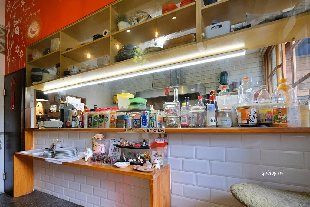 台中西區︱遊牧餐桌 Nomadic Trattoria．台中國美館附近老宅義大利麵 @QQ的懶骨頭