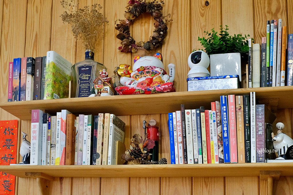 台中西區︱遊牧餐桌 Nomadic Trattoria．台中國美館附近老宅義大利麵 @QQ的懶骨頭