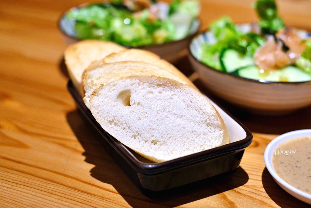 台中西區︱遊牧餐桌 Nomadic Trattoria．台中國美館附近老宅義大利麵 @QQ的懶骨頭