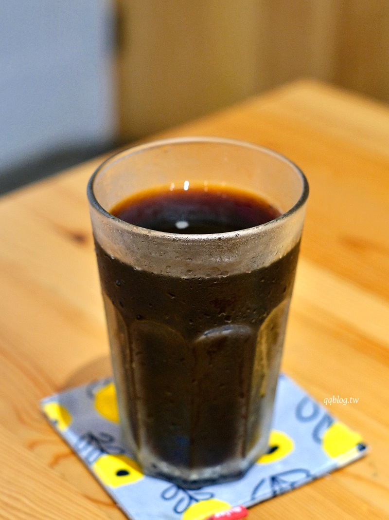 台中西區︱遊牧餐桌 Nomadic Trattoria．台中國美館附近老宅義大利麵 @QQ的懶骨頭