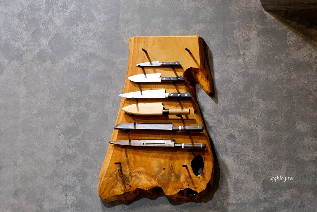 台中西區︱鮨千本．日本世界壽司大賽第三名主廚佐山智紹坐鎮，道道精彩的江戶前壽司 @QQ的懶骨頭