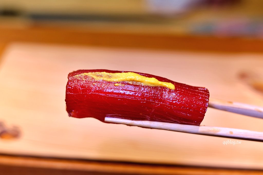 台中西區︱鮨千本．日本世界壽司大賽第三名主廚佐山智紹坐鎮，道道精彩的江戶前壽司 @QQ的懶骨頭