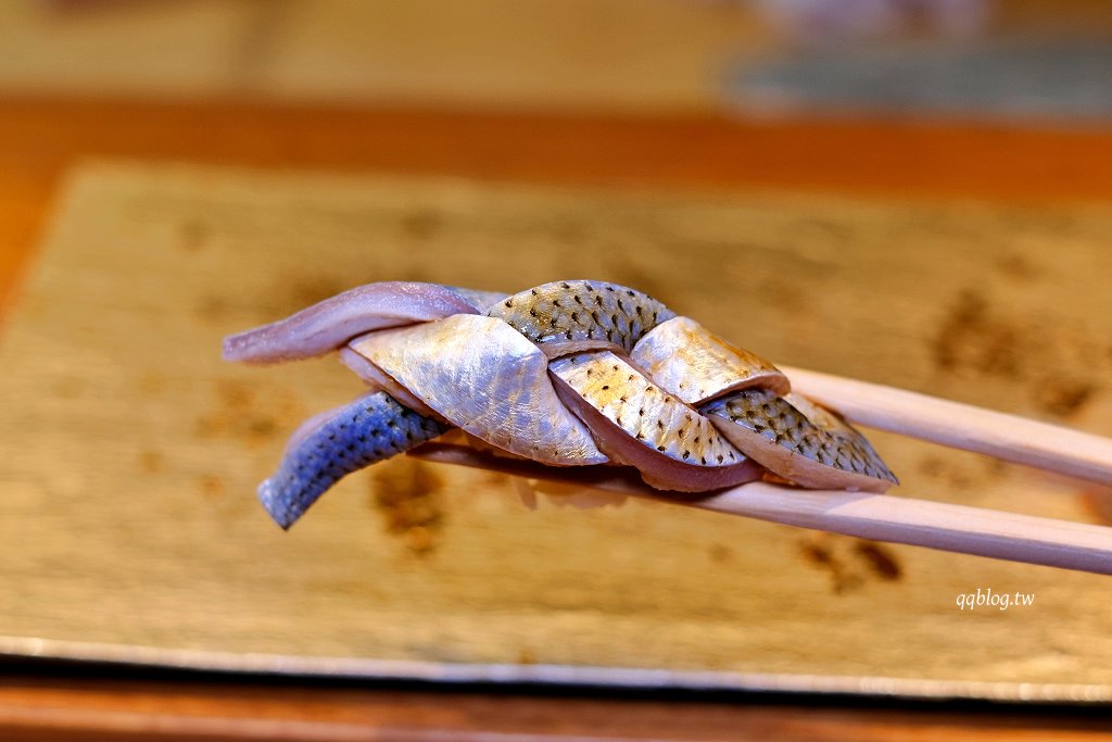 台中西區︱鮨千本.日本世界壽司大賽第三名主廚佐山智紹坐鎮,道道精彩的江戶前壽司 @QQ的懶骨頭 台中西區︱鮨千本.日本世界壽司大賽第三名主廚佐山智紹坐鎮,道道精彩的江戶前壽司 @QQ的懶骨頭