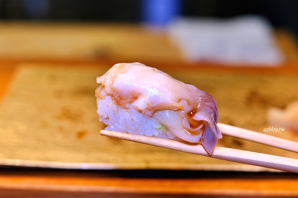 台中西區︱鮨千本.日本世界壽司大賽第三名主廚佐山智紹坐鎮,道道精彩的江戶前壽司 @QQ的懶骨頭 台中西區︱鮨千本.日本世界壽司大賽第三名主廚佐山智紹坐鎮,道道精彩的江戶前壽司 @QQ的懶骨頭