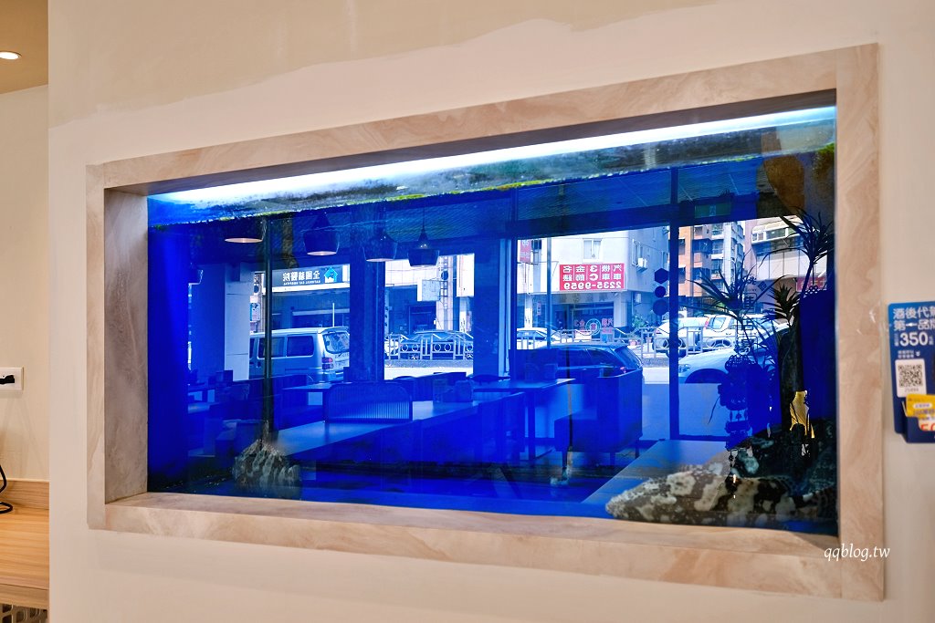 台中北區︱麻川川青花椒烤魚．來自重慶的道地烤魚，現烤活魚香味十足 @QQ的懶骨頭