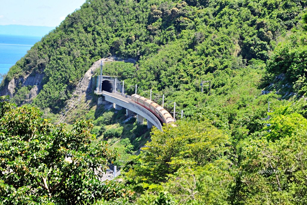 台東太麻里︱向陽薪傳木工坊．結合美食、工藝和部落文化的絕美看海景點 @QQ的懶骨頭