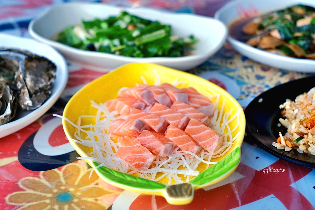 屏東東港︱福海海景餐廳.東港華僑市塲海景餐廳,面對碼頭用餐好愜意 @QQ的懶骨頭 屏東東港︱福海海景餐廳.東港華僑市塲海景餐廳,面對碼頭用餐好愜意 @QQ的懶骨頭