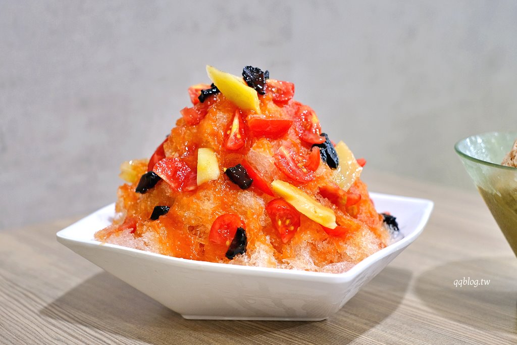 屏東東港︱樹仔剉冰.不只是剉冰,還有豆花和飲品,最推番茄青蜜冰 @QQ的懶骨頭 屏東東港︱樹仔剉冰.不只是剉冰,還有豆花和飲品,最推番茄青蜜冰 @QQ的懶骨頭