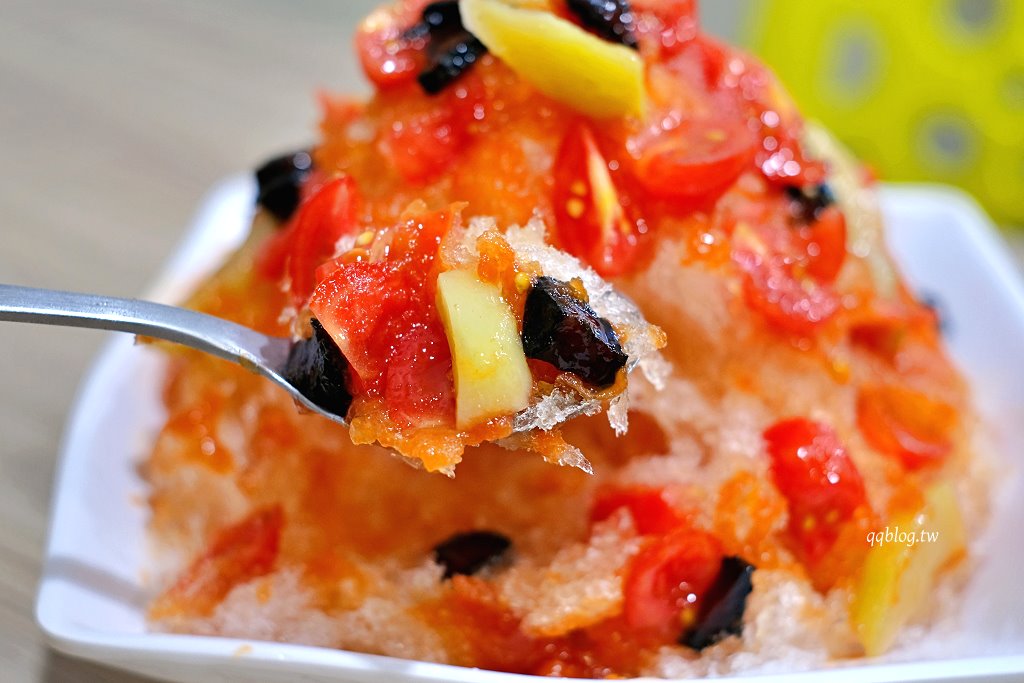 屏東東港︱樹仔剉冰.不只是剉冰,還有豆花和飲品,最推番茄青蜜冰 @QQ的懶骨頭 屏東東港︱樹仔剉冰.不只是剉冰,還有豆花和飲品,最推番茄青蜜冰 @QQ的懶骨頭