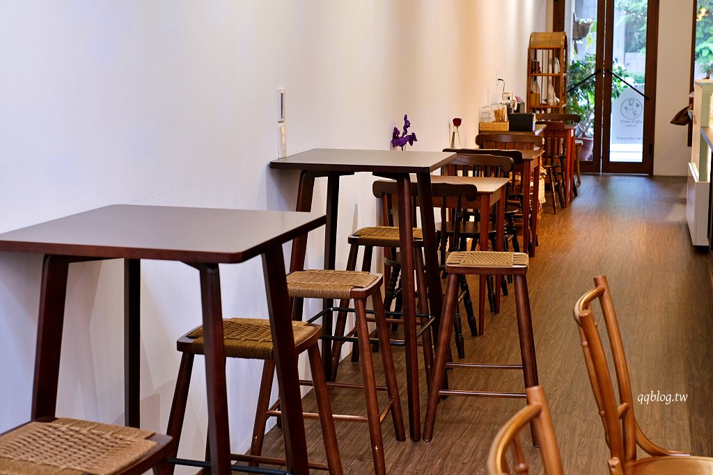 台中北區︱老花甜Flowercoffee.台中科博館附近老宅甜點店,獨創的塔上戚風果真是招牌 @QQ的懶骨頭 台中北區︱老花甜Flowercoffee.台中科博館附近老宅甜點店,獨創的塔上戚風果真是招牌 @QQ的懶骨頭