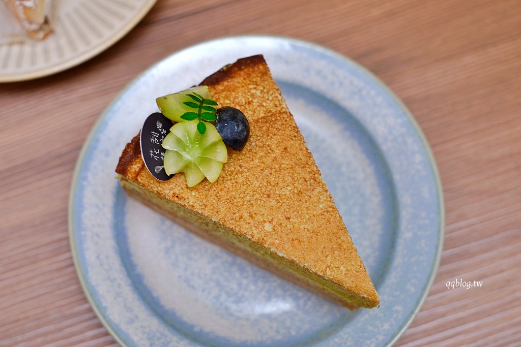 台中北區︱老花甜Flowercoffee.台中科博館附近老宅甜點店,獨創的塔上戚風果真是招牌 @QQ的懶骨頭 台中北區︱老花甜Flowercoffee.台中科博館附近老宅甜點店,獨創的塔上戚風果真是招牌 @QQ的懶骨頭