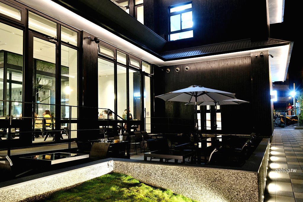 花蓮︱王記茶舖人文茶堂 美崙店．30年老店新氣象，環境空敞大氣又舒適 @QQ的懶骨頭