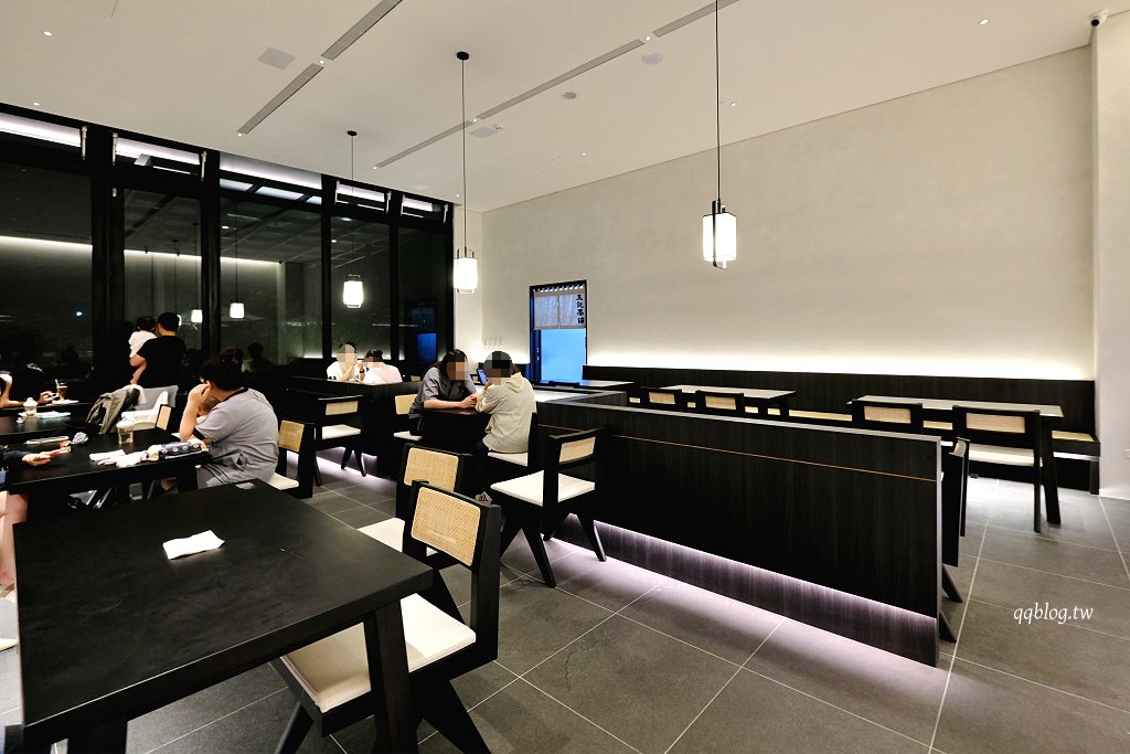 花蓮︱王記茶舖人文茶堂 美崙店．30年老店新氣象，環境空敞大氣又舒適 @QQ的懶骨頭