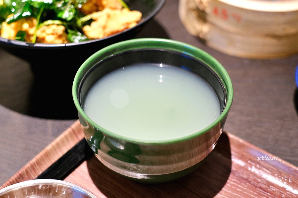 花蓮︱王記茶舖人文茶堂 美崙店．30年老店新氣象，環境空敞大氣又舒適 @QQ的懶骨頭